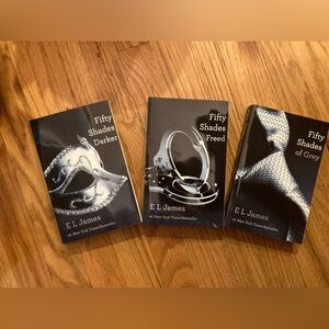 Fifty Shades Trilogy - Collectors set by E L James - Fifty Shades of Grey